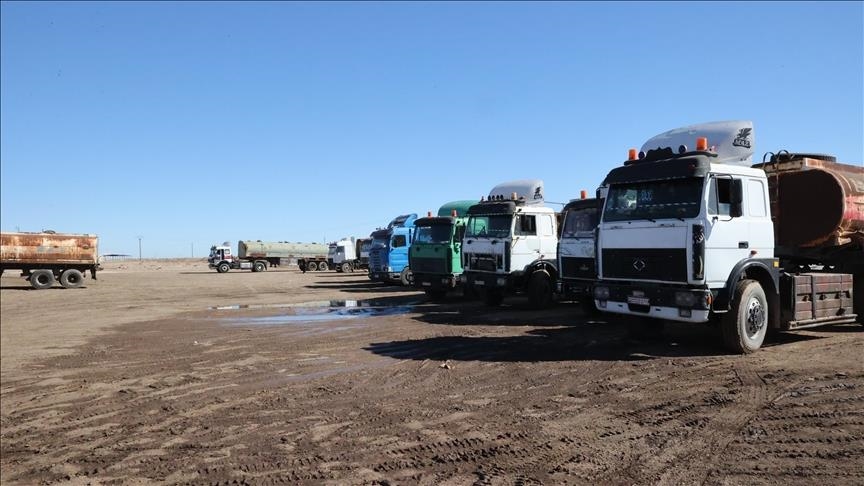 السورية للبترول: 500 ألف طن فيول عراقي مقرر عبورها إلى بانياس شهريا