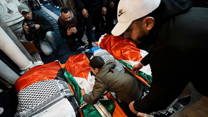 Batı Şeria'da 28 Şubat'tan bu yana 7'si çocuk 22 Filistinli, İsraillilerin saldırısında hayatını kaybetti