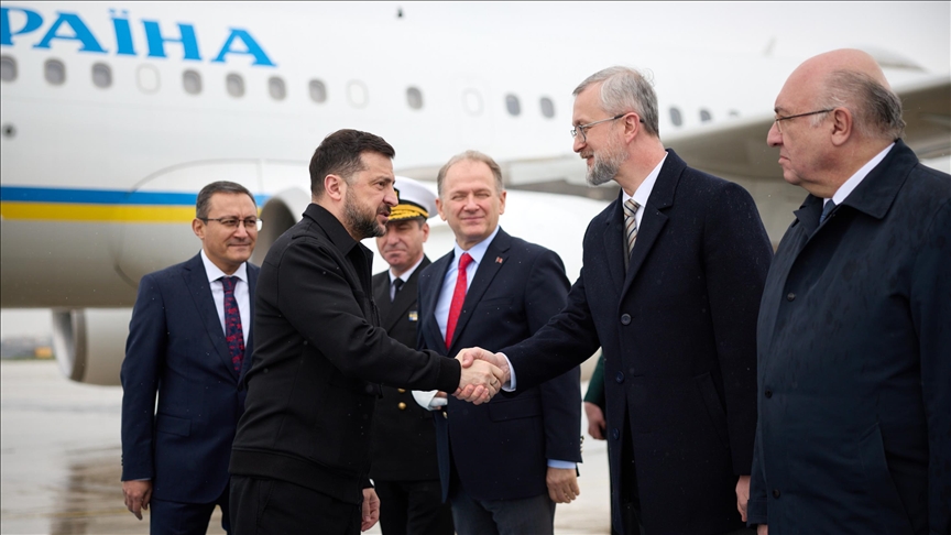 Le président ukrainien Zelensky attendu en Türkiye samedi, selon Ankara