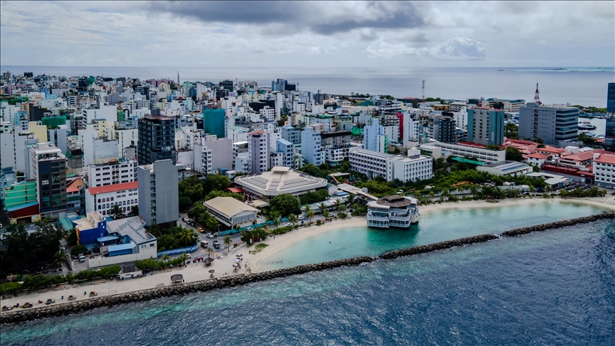 Voting underway in Maldives' key constitutional referendum