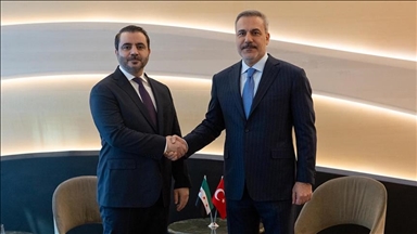 Turkish, Syrian foreign ministers discuss bilateral ties, regional war in phone call
