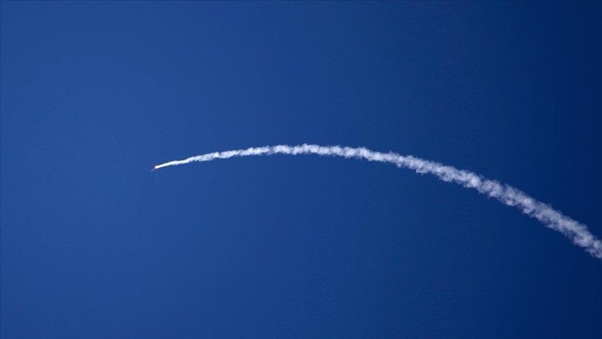 سقوط صاروخ إيراني مباشرة على منطقة صناعية جنوبي إسرائيل 