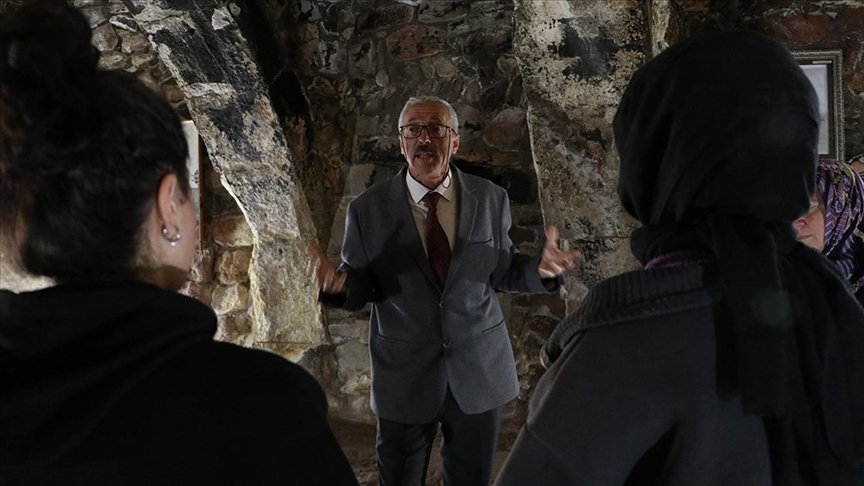 Hemşehrisi 25 yıldır Mimar Sinan'ın doğduğu evin mihmandarlığını yapıyor