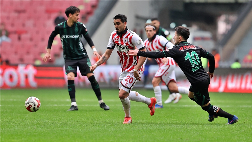 Samsunspor Konyaspor maçından bir kare