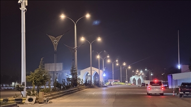 وزير النقل اللبناني ينفي استخدام معبر حدودي مع سوريا لتهريب أسلحة