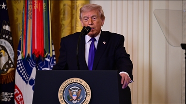 Trump, İran'ın "pek çok askeri liderinin" gece yarısı saldırısıyla öldürüldüğünü duyurdu