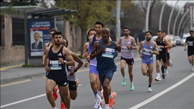 La course à pied « 1920 Running Race » d’Anadolu démarre dans la capitale turque Ankara