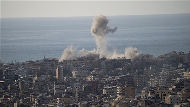 İsrail ordusunun Lübnan'ın güneyine düzenlediği saldırılarda 3 kişi hayatını kaybetti