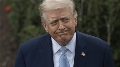 Trump poručio da postoji dobra šansa za sporazum s Iranom u ponedjeljak, prijeti da će "uništiti sve"