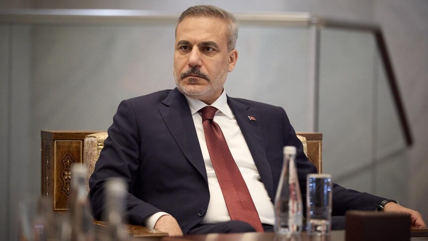 Turkey's Top Diplomat in Urgent Calls to Save US-Iran Ceasefire