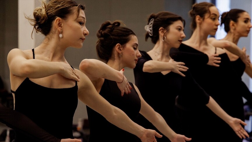 İstanbul Devlet Opera ve Balesi "Momentum"un prömiyerini 17 Nisan'da yapacak