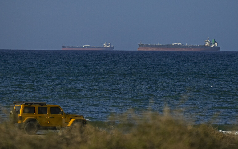 Iran Demands Ship Details for Hormuz Passage, Thailand Confirms