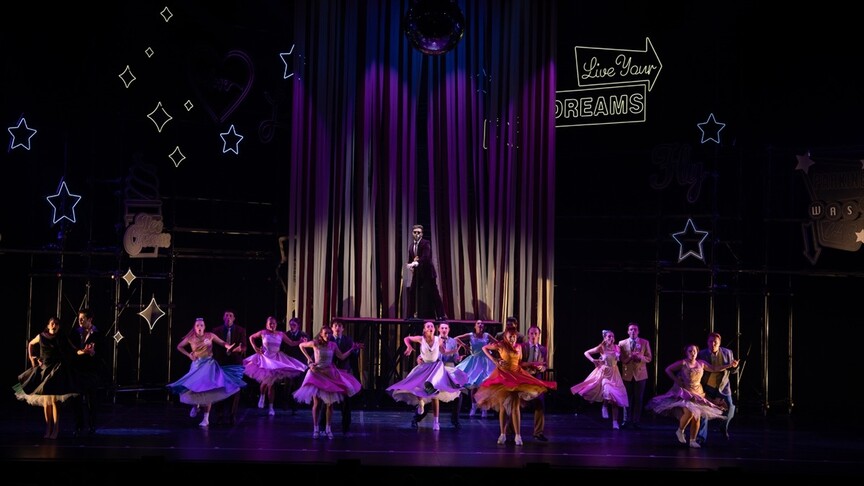 Dünyaca ünlü "Grease" müzikali Zorlu PSM'de sahnelenmeye başlandı