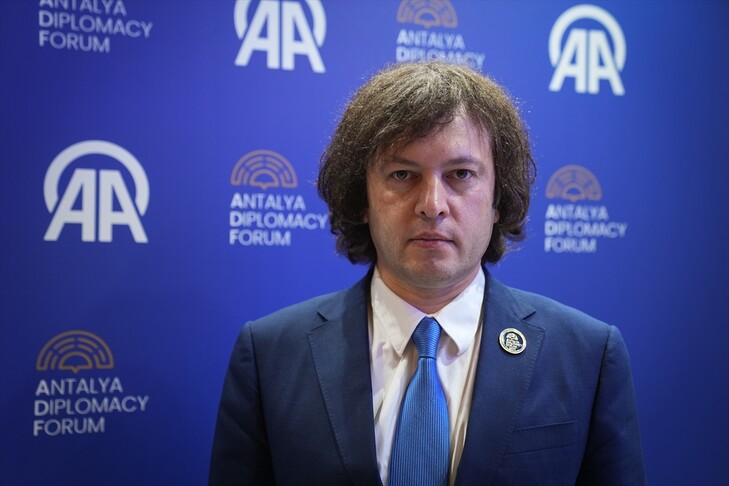 Gürcistan Başbakanı Kobakhidze, Rusya-Ukrayna Savaşı'nın bitmesinin Avrupa için önemli olduğunu belirtti