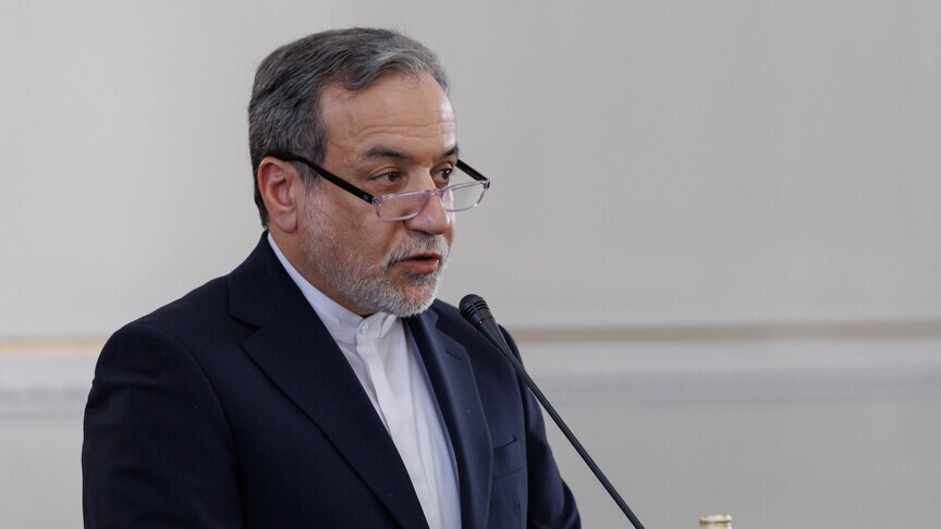 ئێران: "هاوکات لەگەڵ ئاگربەست لە لوبنان، هاتوچۆ بە گەرووی هورموز کراوەیە"