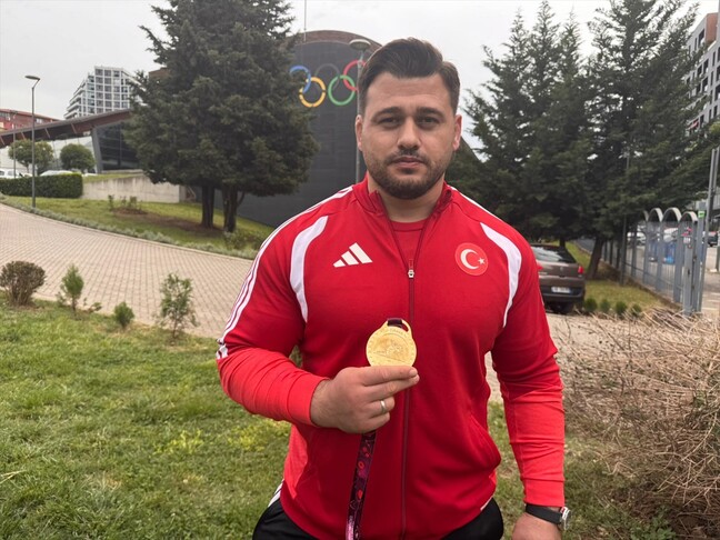 Rekortmen milli güreşçi Rıza Kayaalp: Bu rekoru ülkeme kazandırmak en büyük hayalimdi, başardım