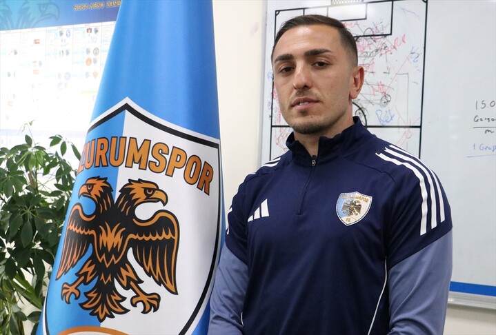 Erzurumsporlu Giorbelidze, birlik ve dayanışmanın şampiyonluk getirdiğini anlattı: