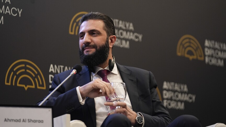 **Syria’s New Leader Meets with Druze Chief in First Major Talks**