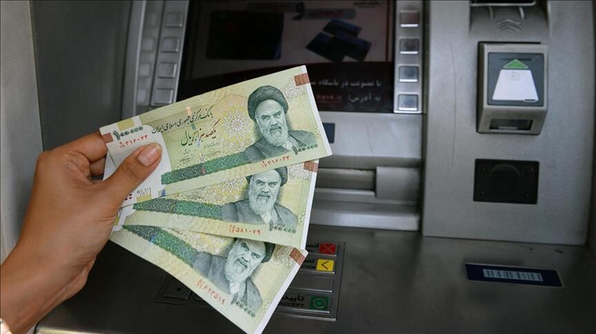 بەهای تومەن بەرامبەر بە دۆلاری ئەمریکا دابەزینێکی مێژوویی تۆمار کرد