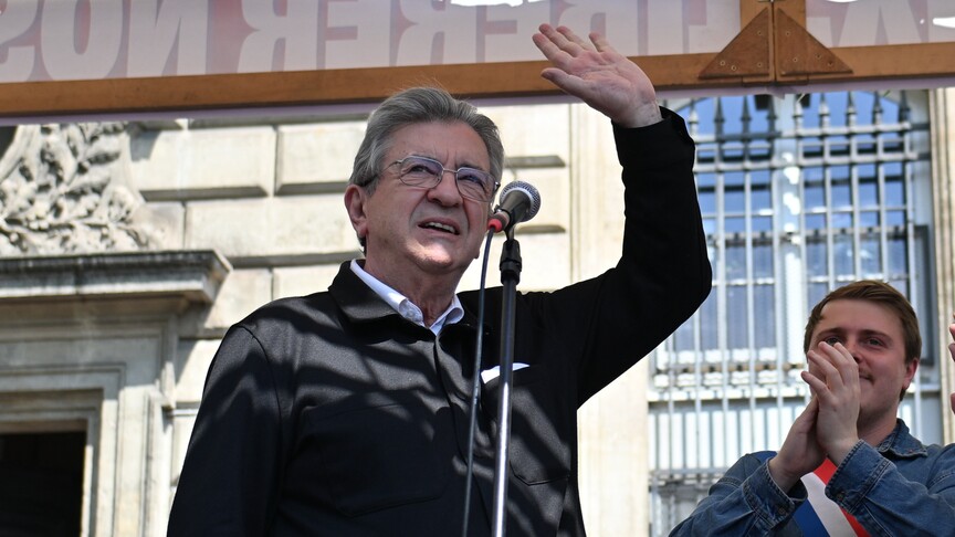Fransız siyasetçi Melenchon, 2027 cumhurbaşkanı seçiminde partisi LFI'nin adayı olduğunu açıkladı
