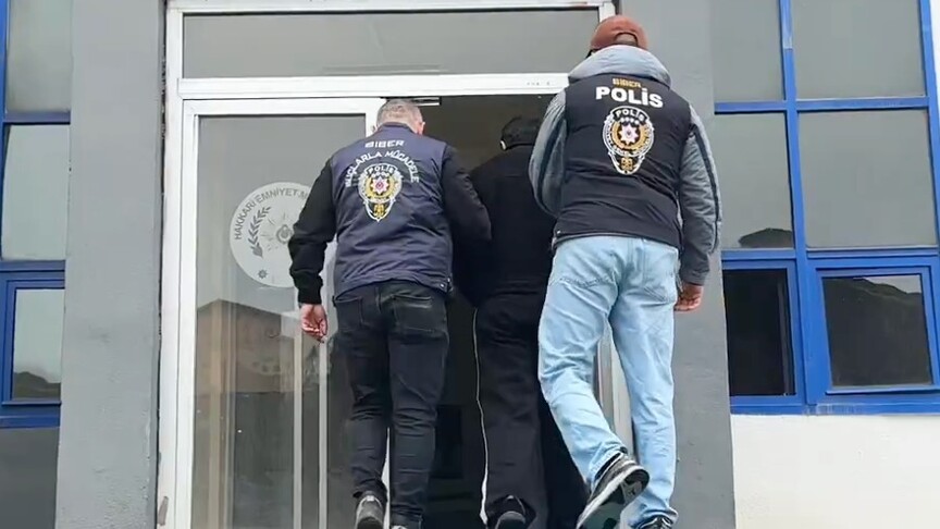 Hakkari merkezli soruşturmada "20 milyar liralık suç ağının yönetim merkezi" deşifre edildi