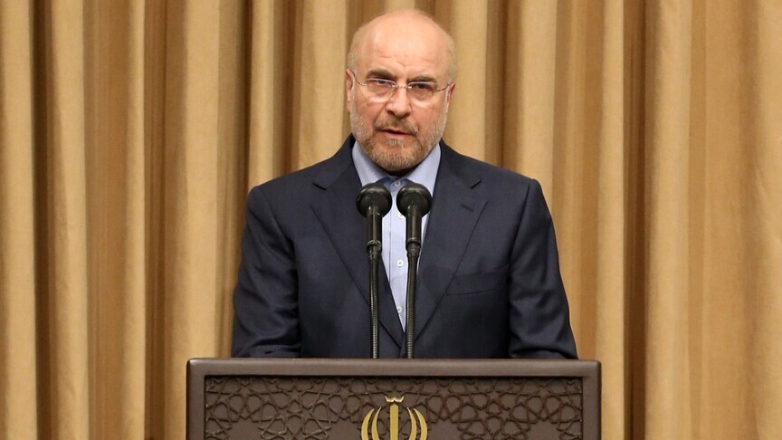سەرۆکی پەرلەمانی ئێران قالیباف بانگەشەی ئەکسیۆسی بەدرۆ خستەوە کە دەڵێت "ڕێککەوتنی ئێران-ئەمریکا نزیکە"