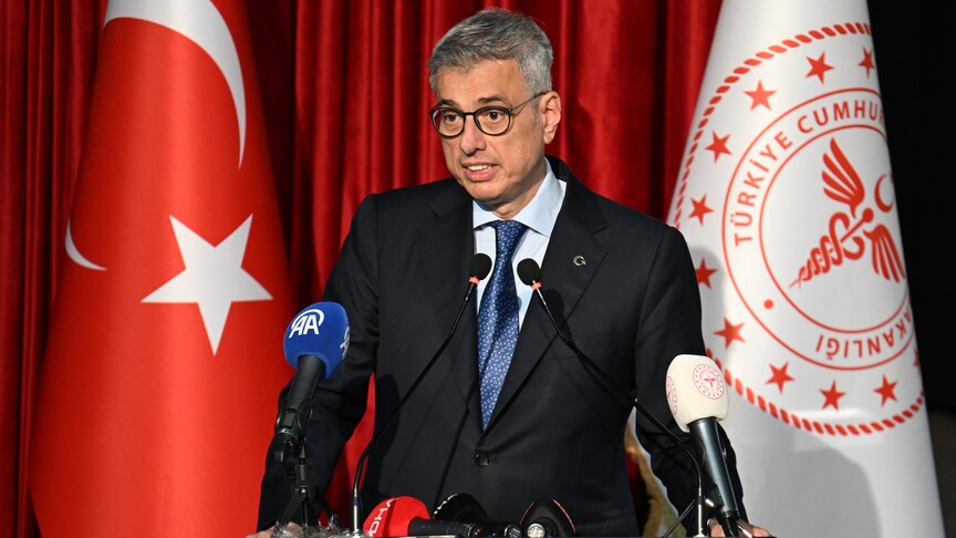 Bakan Memişoğlu: Bizim en büyük şansımız Türkiye'nin sağlıktaki insan gücünün çok iyi yetişmiş olmasıdır