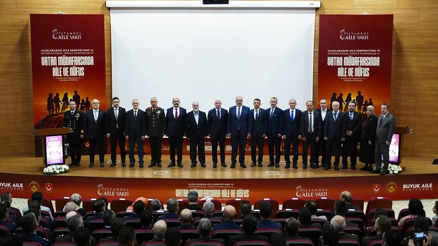 İstanbul'da 4. Uluslararası Aile Sempozyumu başladı