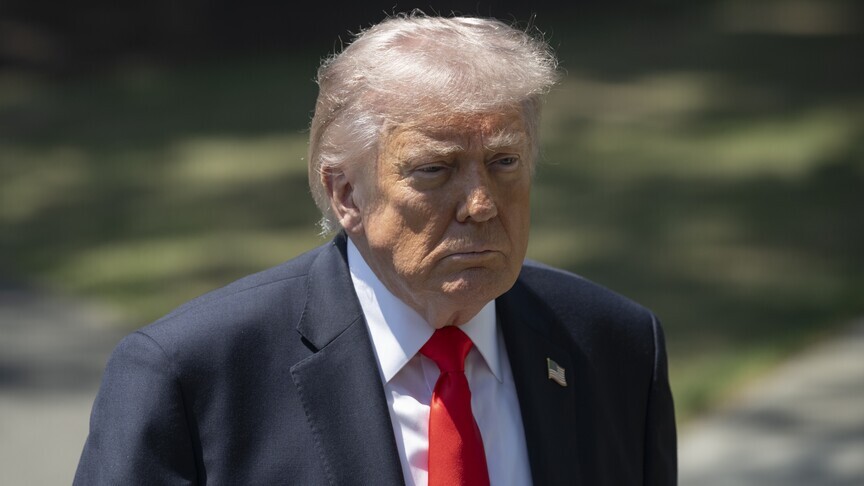 Trump, İran'la ateşkesin "en zayıf anında" ve "yaşam desteğine bağlı" olduğunu söyledi