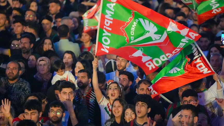 لە دیاربه‌كر سەرکەوتنی ئامەد سپۆرت بۆ سوپەر لیگ بە جۆش و خرۆشەوە پیرۆز کرا