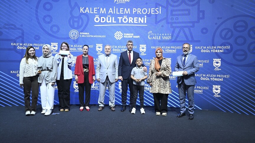 "Kale'm Ailem Projesi" kapsamında düzenlenen yarışmada dereceye giren öğrenciler ödüllendirildi