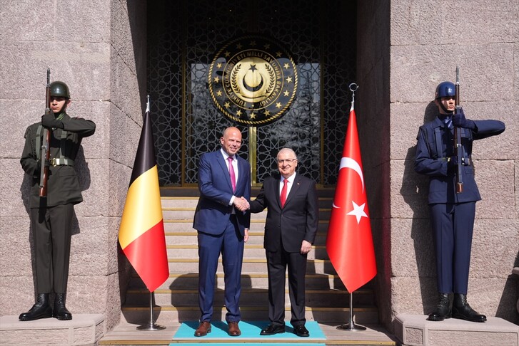 Milli Savunma Bakanı Güler, Belçikalı mevkidaşı Francken ile görüştü