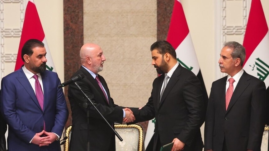 البرلمان العراقي يمنح الثقة لحكومة علي الزيدي