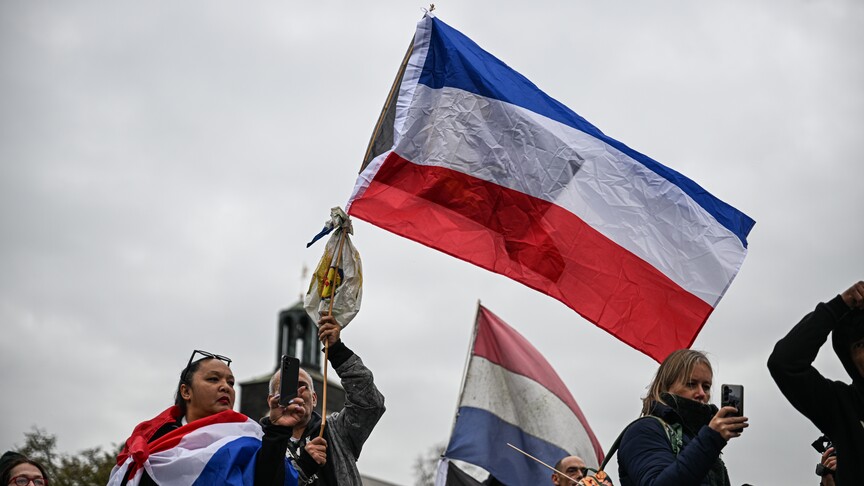 Dutch Asylum Protests Spread, Counter-Rallies Larger