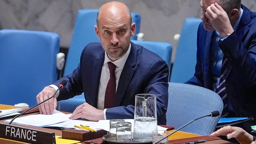 Europe as 3rd Superpower? France Pushes New Role