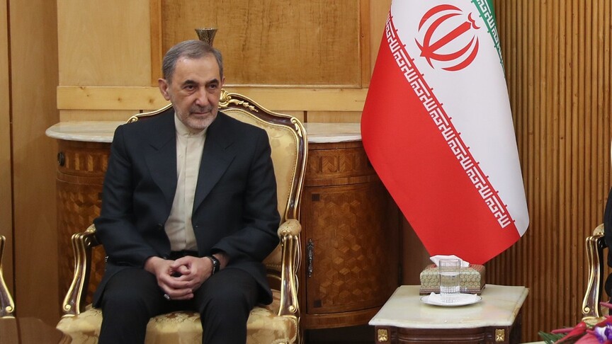 İran lideri Hamaney'in Başdanışmanı Velayeti'den Trump'a "enerji mesajı"