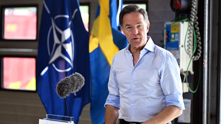 Rutte, ABD'nin Avrupa'daki askeri varlığını azaltma kararının NATO'nun planlarını etkilemediğini vurguladı