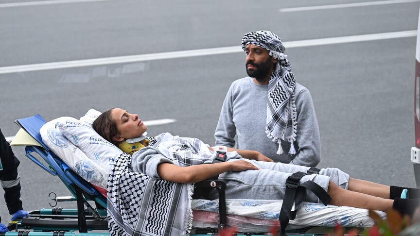 İsrail'in saldırısına uğrayan Küresel Sumud Filosu aktivistleri İstanbul'da tedavi görüyor
