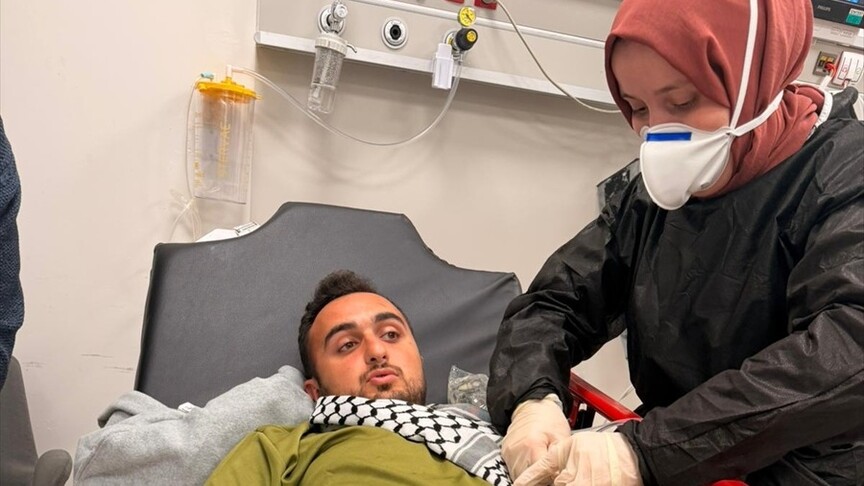 İsrail'in saldırısına uğrayan Küresel Sumud Filosu aktivistleri İstanbul'da tedavi görüyor