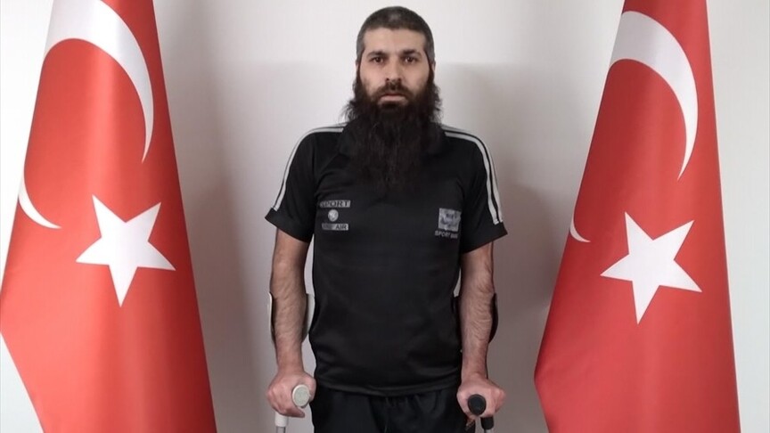 Kırmızı bültenle aranan 10 DEAŞ'lı terörist Suriye'de yakalandı