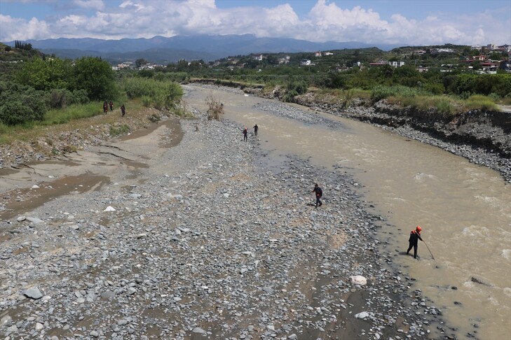 Hatay'da selde kaybolan gencin cesedi bulundu