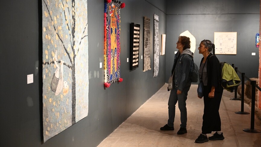 Edirne Bienali'nde geleneksel dokuma çağdaş yorumlarla sergileniyor