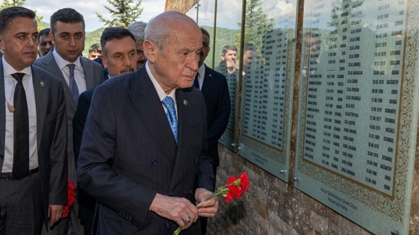 MHP Genel Başkanı Bahçeli, Ülkücü Şehitler Anıtı'nı ziyaret etti