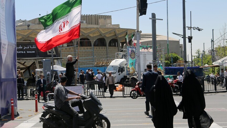 جێگری سەرۆکی ئەمریکا ڤانس: "له‌ دانوستانه‌كان لەگەڵ ئێران زۆر نزیکین لە ڕێککەوتن"