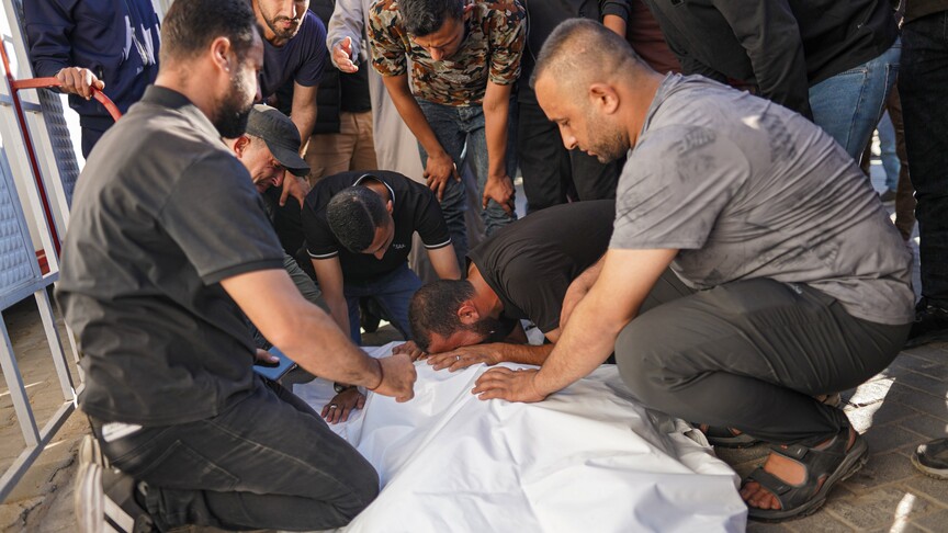 Israeli strikes kill one Palestinian, wound five in Gaza despite ceasefire