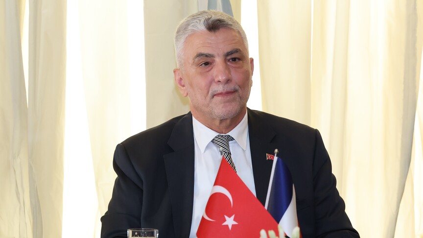 Ticaret Bakanı Bolat, Fransa ile dış ticaret hacminin 30 milyar dolara ulaşmasını hedeflediklerini söyledi