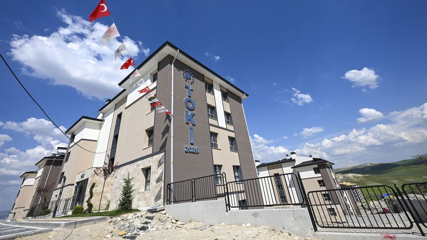 TOKİ'nin satışa sunacağı yaklaşık 20 bin konutla ilgili merak edilenler 10 soruda yanıtlandı