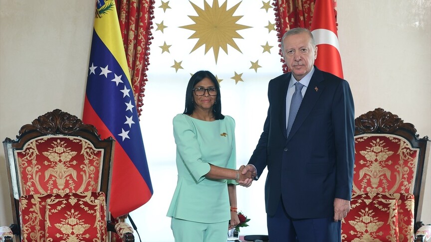 Cumhurbaşkanı Erdoğan, Venezuela Geçici Devlet Başkanı Rodriguez'i resmi törenle karşıladı