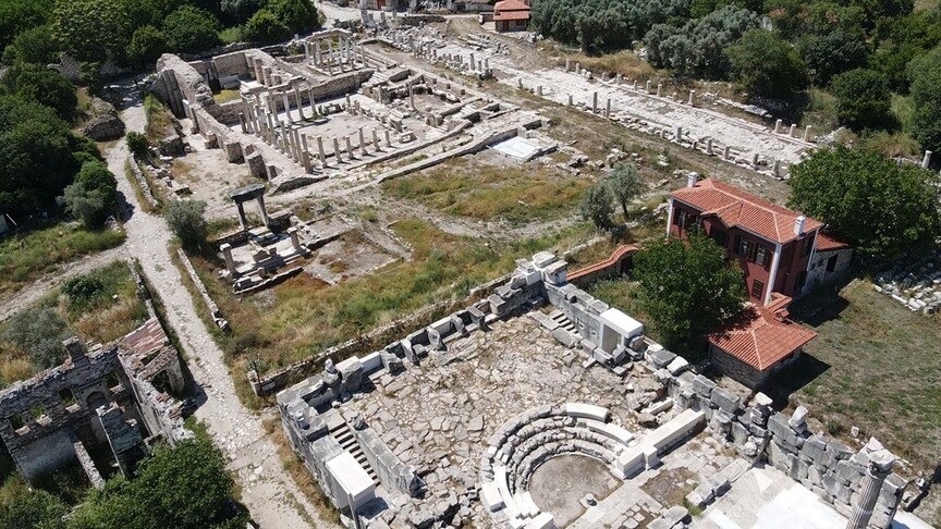 Stratonikeia Antik Kenti'nde buluntuların üçte birini Türk dönemi eserleri oluşturuyor