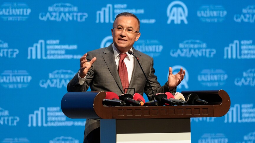Gaziantep Valisi Çeber: Omuz omuza olmamız, bir arada olmamız lazım